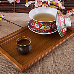 普洱茶的陈化年限对其口感有着显著的影响